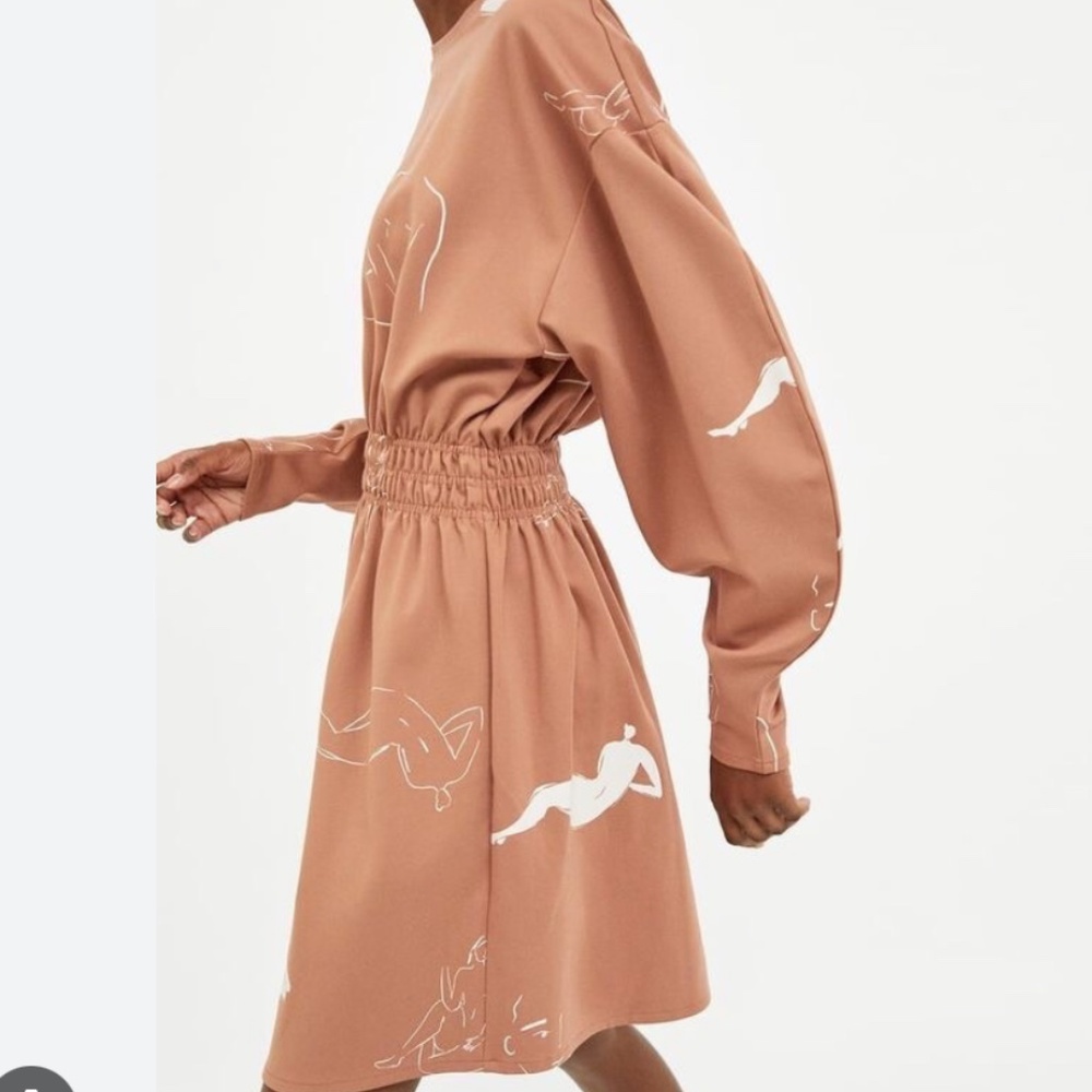 Zara Long Sleeves Dusty Pink Kimono Midi Dress With Abstract Female Drawing Sz M